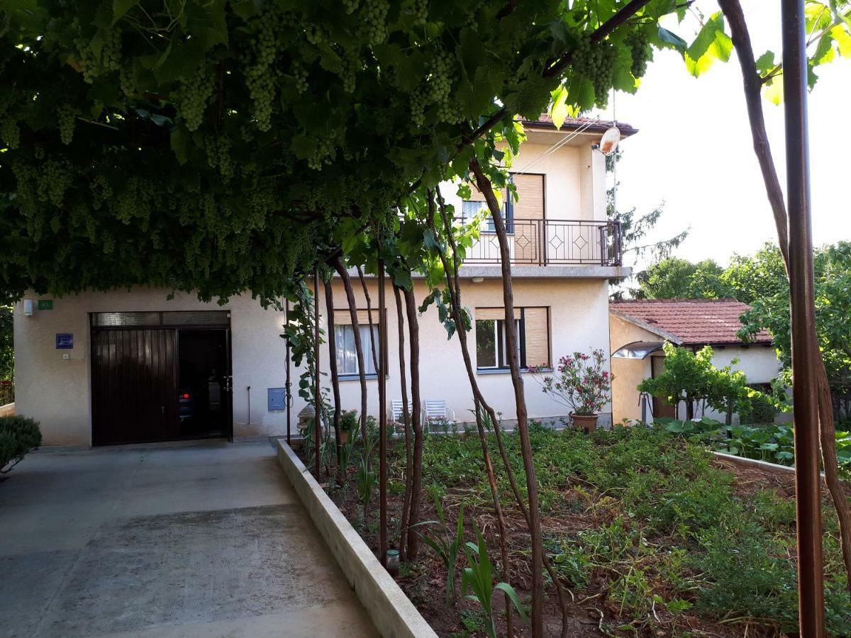 Apartman Ivan Apartment Pula Exterior photo