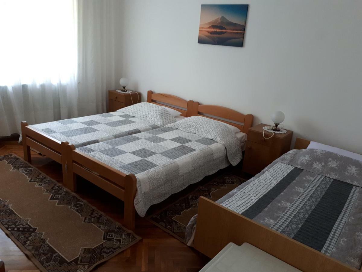 Apartman Ivan Apartment Pula Exterior photo