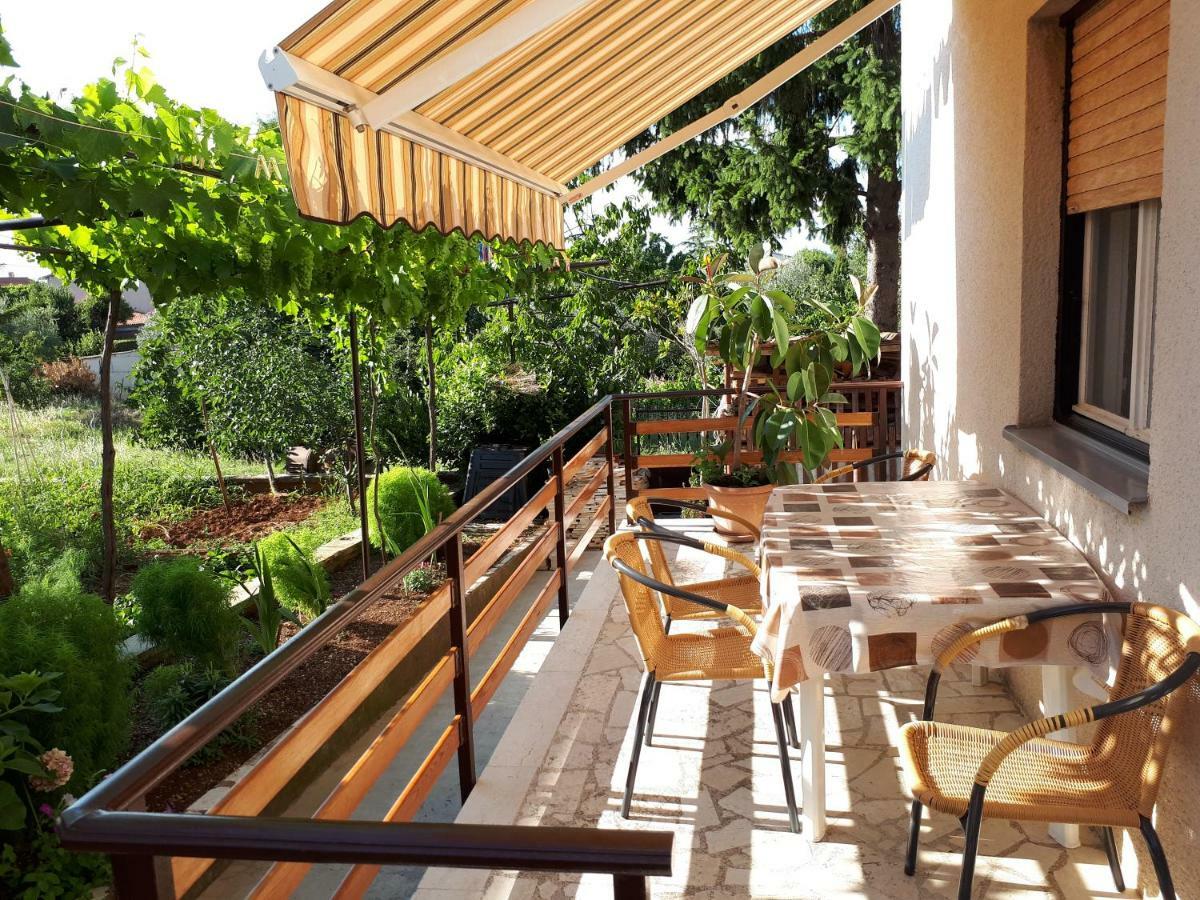 Apartman Ivan Apartment Pula Exterior photo