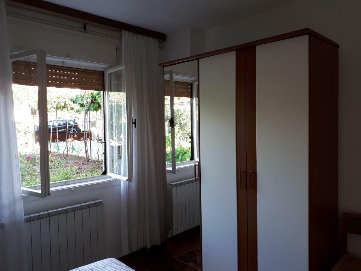 Apartman Ivan Apartment Pula Exterior photo